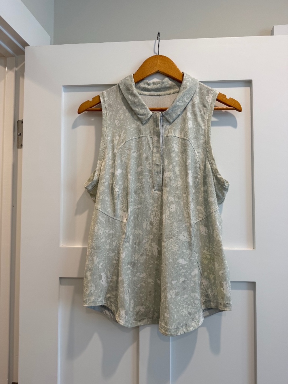 Lululemon Quick-Dry Sleeveless Polo Shirt Terrazzo Marble Silver Ice Multi Sz 12